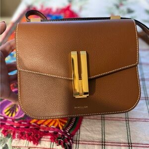 DeMellier The Vancouver bag in Tan Small Grain Ecru stitching